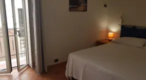 CASTELLO a 2 minuti a piedi dal centro e 10 minuti a piedi dalla spiaggia di Vindicio - Image 2