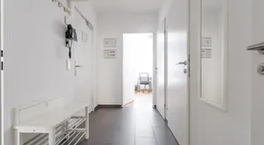 Spacious Group Apartment with Balcony - Image 4
