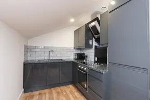 Wood Street Apartments - Image 4