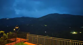 Thazhvaram Pool Villa Idukki Calvary Mount - Image 3