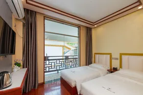 Fanjingshan Wuyuan Residence - Image 2