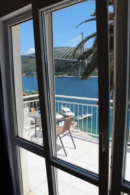 Apartments Lozica - Studiolejlighed med terrasse og havudsigt - Image 2