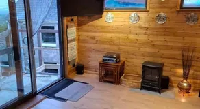 Cosy Cornish Cabin - Image 3