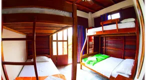 Esperanto Bed & Breakfast Surf Hostel - Image 2