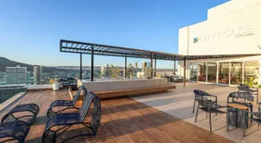 Estúdio Moderno no City House - Área de lazer com vista 360º e Piscina - Image 3