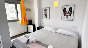 NEW ART BEACH HOSTEL- Albergue Juvenil - Image 2