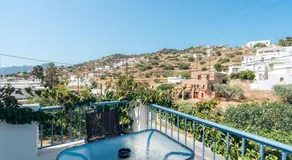 Esmeralda Apartments - Image 4