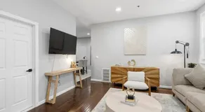 Spacious 3BR 2BA Apt with Private Parking Walk to PATH - Image 2