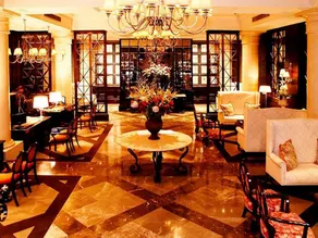 Cape Royale Luxury Apartment - Image 5