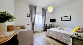 DA LAURA - Image 2