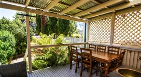 Comfortable Victorian Terrace close to shops - Image 4