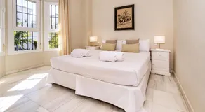Los Naranjos - Image 2