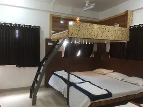Joshi Yatri Niwas - Image 5
