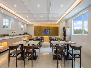 Magnotel Hotel (Binzhou Boxing Bobai Shopping Plaza Branch) - Image 3