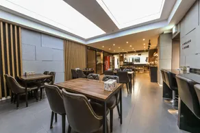 Gwangju Bentley Business Hotel - Image 2