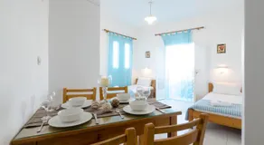Aglaia Apartments - Image 5
