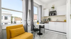 W Kensington Residences - Image 2