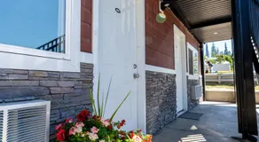 Hinton Highway Inn - Image 4