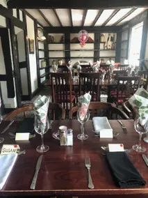 Royal Oak Country Inn and Restaurant - Image 4