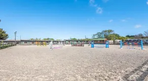 "PONY POD" at Nelson Park Riding Centre Ltd - GLAMPING POD also available the fox pod and Trailor Escapes- BIRCHINGTON, RAMSGATE, BROADSTAIRS MARGATE - Image 4