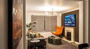 Luxury Spa Retreat with HotTub, Sauna and Massage Chair - Image 5