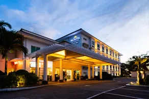 Microtel by Wyndham South Forbes near Nuvali - Image 2