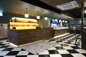 Bluedot Poshtel - Image 2