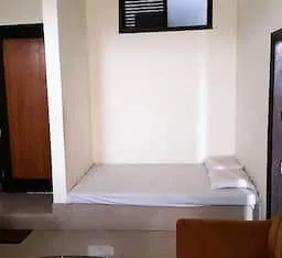 Hotel Sea Rock - Image 3