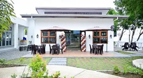 Crown of the Orient Beach Resort - Image 5