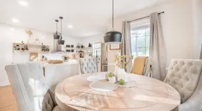 Stylish & Spacious Home Near ATL - Image 3