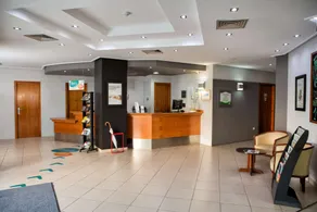 Campanile Hotel Elche - Image 2