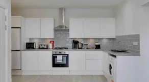 Chelmer Springs Maisonettes - Image 4