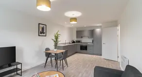 Host & Stay - 36 Waterside Place - Image 2