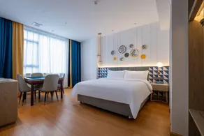 O.Live Social Hotel Shenzhen International Exhibition Center - Image 2