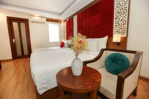 Hanoi Center Silk Classic Hotel & Travel - Image 4