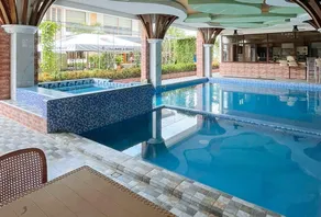 RedDoorz Plus at Nick Hotel Guimba - Image 4