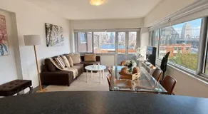 Walk to Ferry, Harbour Views & Parking - Image 3