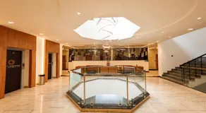THE CONTINENTAL INN & SUITES - Image 2