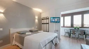 ººººCH Residential Area Modern City Views WiFi ACºººº - Image 3