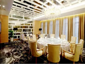 Galaxy Minyoun Chengdu Hotel - Image 4
