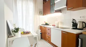 Your cozy downtown home - Apartment - Image 3