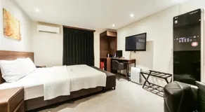 Hotel Egg - Image 2