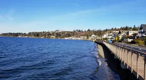 Redondo waterfront house with a private room - Image 5