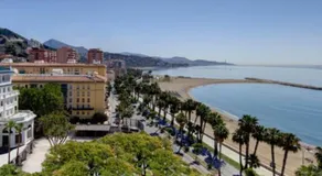Apartamento Malagueta 1 Linea playa centro Malaga - Image 2
