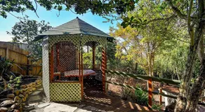 Cozy And Private Berkeley Hills Studio Suite - Image 3