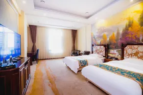 Huading Hotel - Image 2