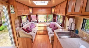 Park Farm Holidays Glamping - Image 2