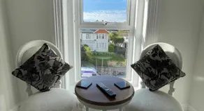Trefoil Guest House - Image 5
