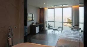 Brown-Dot Hotel Shinho - Image 2