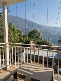 Lansdowne 12 Gaur Home Stay - Image 3